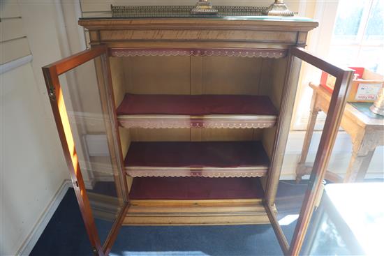 A pair of late Victorian Holland & Sons satinwood dwarf bookcases, W.3ft 3in. D.1ft 4in. H.4ft